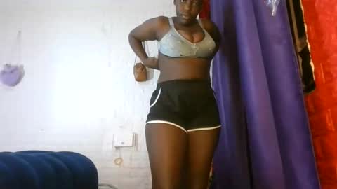 Snapshot of sweet_hennessey chatting on 05-23-26, 09:08 sweet_hennessey online show from 05-23-26, 09:08