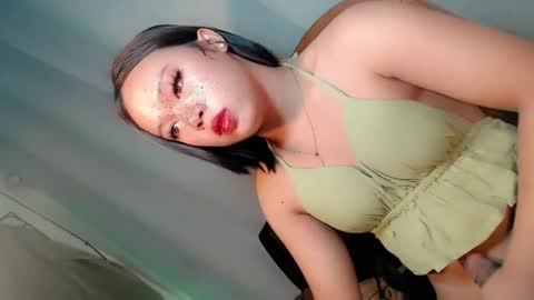 Snapshot of sweet_honeylove chatting on 02-26-26, 10:42 Anisha online show from 02-26-26, 10:42