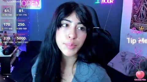 Dahnna online show from 04-13-26, 12:16