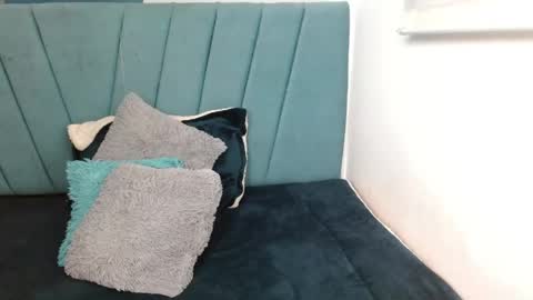 Snapshot of sweet_kitty_05 chatting on 04-20-26, 12:24 sweet_kitty_05 online show from 04-20-26, 12:24