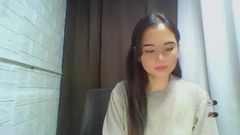 LAIKA online show from 10-21-25, 07:03