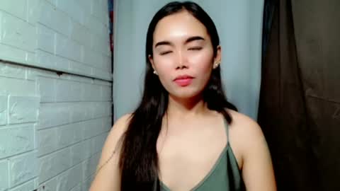 Snapshot of sweet_laika chatting on 06-24-26, 01:04 LAIKA online show from 06-24-26, 01:04