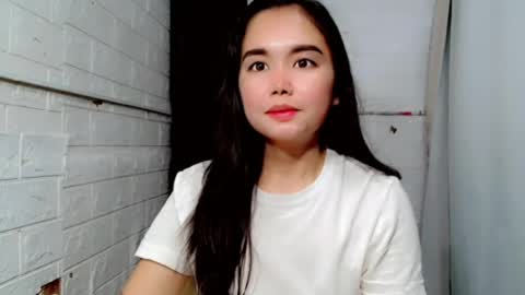 Snapshot of sweet_laika chatting on 07-15-26, 03:23 LAIKA online show from 07-15-26, 03:23