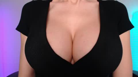 Jen online show from 04-13-26, 07:36