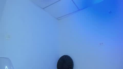 sweet_litle online show from 03-19-26, 03:43