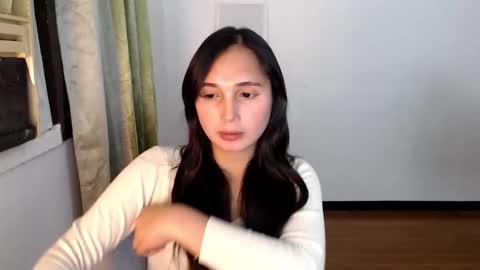 Mae online show from 04-15-26, 10:00