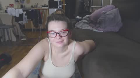 Snapshot of sweet_martinique chatting on 02-02-25, 11:51 TexasPAWG101 online show from 02-02-25, 11:51