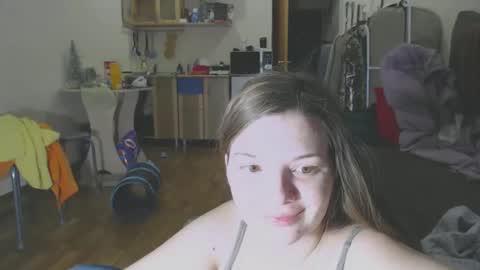 Snapshot of sweet_martinique chatting on 02-26-25, 01:41 TexasPAWG101 online show from 02-26-25, 01:41