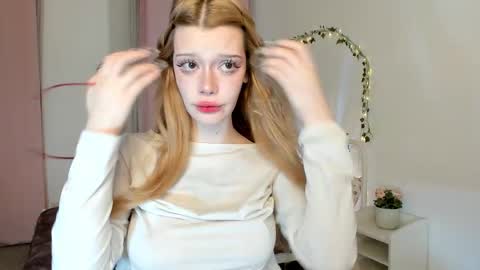 Melissa. Join me on Fansly link in social medias online show from 03-22-26, 09:07