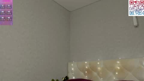 Mia online show from 02-12-26, 01:50