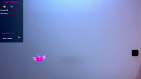 Mia online show from 04-01-26, 01:41