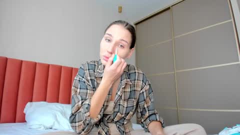 Sofi online show from 12-25-24, 05:37