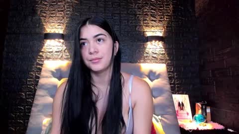 Snapshot of sweet_moniicaa chatting on 02-07-25, 10:19 Monica online show from 02-07-25, 10:19