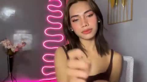 sweet_nikki03 online show from 04-23-26, 10:12