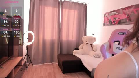 Ashley online show from 02-08-25, 06:54