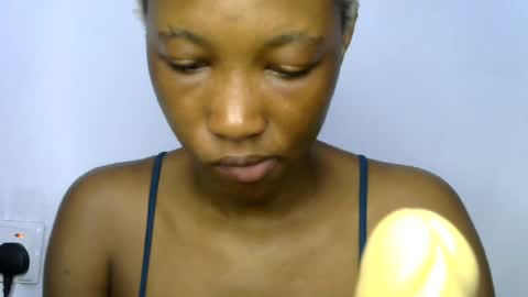 Snapshot of sweet_pussy04 chatting on 07-13-26, 09:06 sweet girl online show from 07-13-26, 09:06