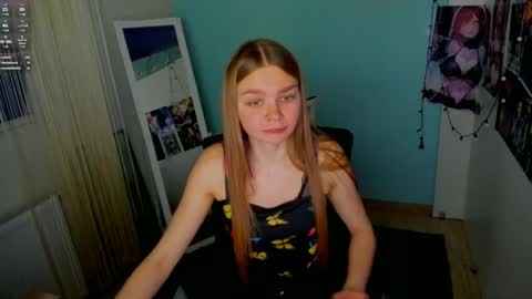 Snapshot of sweet_sabriina chatting on 02-25-25, 10:04 Sabina online show from 02-25-25, 10:04