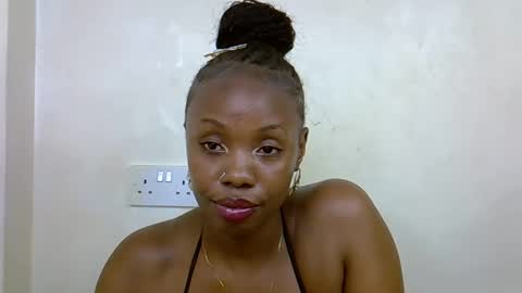 Elina online show from 03-15-26, 04:24