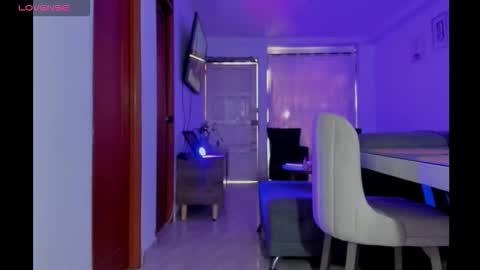 Sara online show from 05-25-26, 03:07