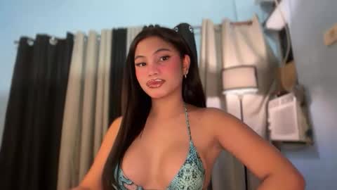 Snapshot of sweet_scarllet12 chatting on 05-03-26, 03:18 SCARLLET online show from 05-03-26, 03:18