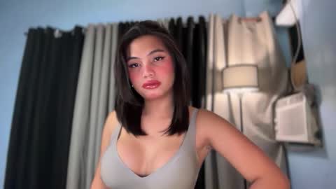 Snapshot of sweet_scarllet12 chatting on 05-14-26, 03:52 SCARLLET online show from 05-14-26, 03:52