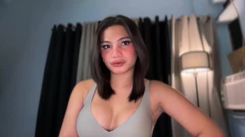 Snapshot of sweet_scarllet12 chatting on 05-20-26, 04:35 SCARLLET online show from 05-20-26, 04:35