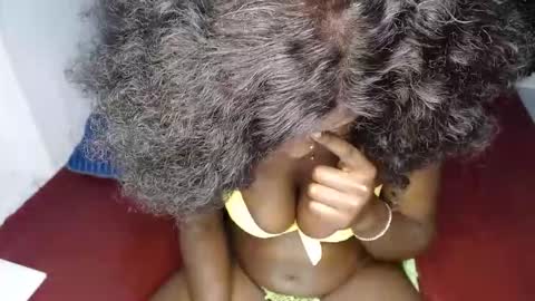 ellanah Tracie online show from 02-15-26, 11:56