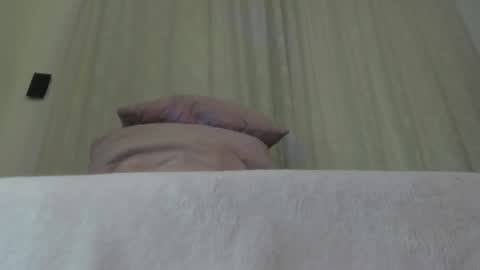 Snapshot of sweet_skiinny chatting on 06-30-26, 12:39 Adeline online show from 06-30-26, 12:39