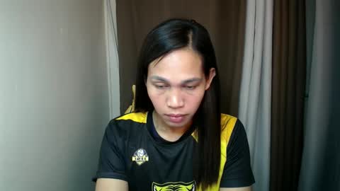 Snapshot of sweet_squirtxxxx chatting on 05-05-26, 10:18 HI IM MONA AND IM YOUR NEXT WIFE online show from 05-05-26, 10:18