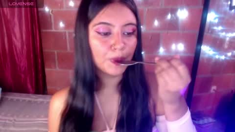 Snapshot of sweet_susy999 chatting on 02-05-25, 10:33 susy 222 online show from 02-05-25, 10:33