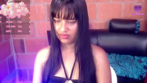 Snapshot of sweet_susy999 chatting on 03-11-25, 08:09 susy 222 online show from 03-11-25, 08:09