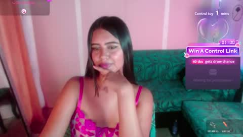 Snapshot of sweet_susy999 chatting on 07-28-26, 07:39 susy 222 online show from 07-28-26, 07:39