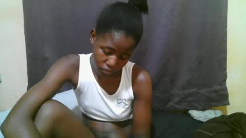 Snapshot of sweet_tattiana chatting on 06-20-26, 09:50 Tatty online show from 06-20-26, 09:50