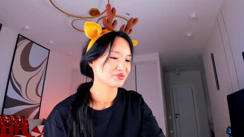 Yasu online show from 12-30-24, 08:10