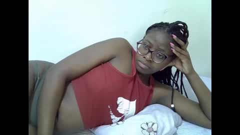 Snapshot of sweet_zarah chatting on 06-11-26, 03:04 sweet_zarah online show from 06-11-26, 03:04