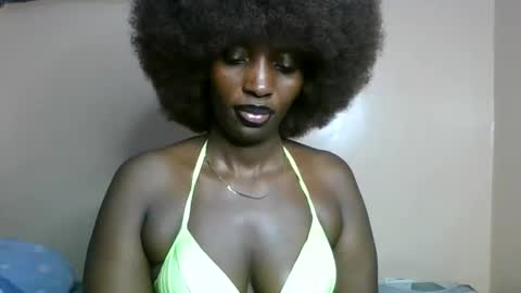 Snapshot of sweet_zuri3 chatting on 05-20-26, 08:37 zuri online show from 05-20-26, 08:37