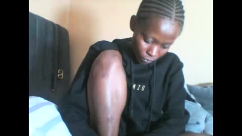 LIANAH online show from 11-17-25, 07:08