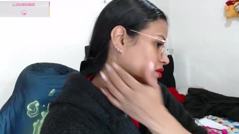 Alma online show from 11-10-25, 10:36