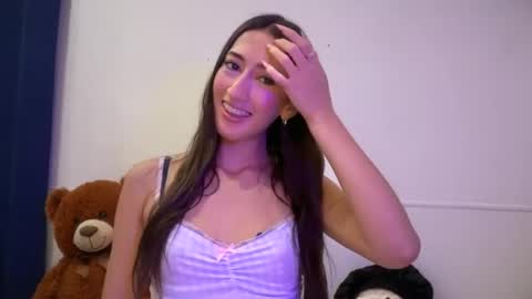 Amelia online show from 06-22-26, 07:05