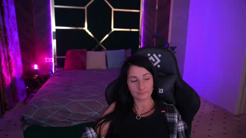 Arina online show from 12-17-24, 05:26