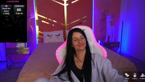 Arina online show from 12-21-24, 02:04
