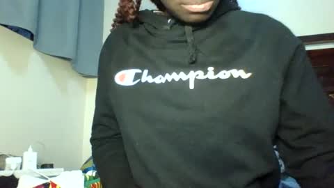 Snapshot of sweetass_02 chatting on 06-24-26, 10:03 bianca online show from 06-24-26, 10:03