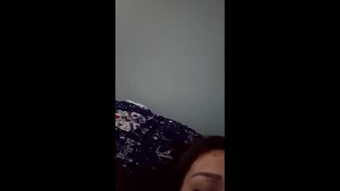 Snapshot of sweetbabe4u27 chatting on 10-10-25, 11:31 sweetbabe4u27 online show from 10-10-25, 11:31