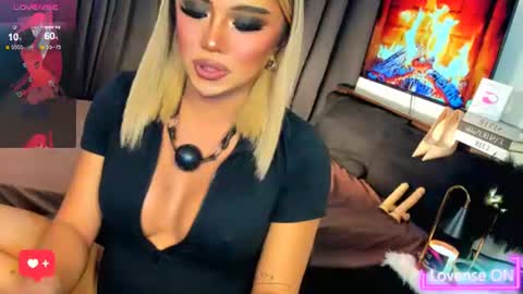 Snapshot of sweetbella69xoxo chatting on 07-03-26, 05:14 BELLA online show from 07-03-26, 05:14