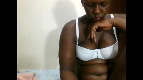 Snapshot of sweetblackgal3 chatting on 06-02-26, 07:54 JECINTAR online show from 06-02-26, 07:54