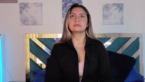 Cinthia online show from 09-23-25, 01:03