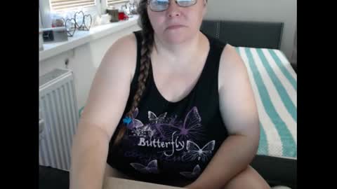 Sweetboobs85h online show from 11-29-25, 11:02