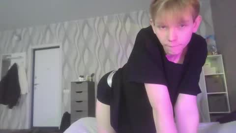 SweetyBoy online show from 11-30-25, 03:32