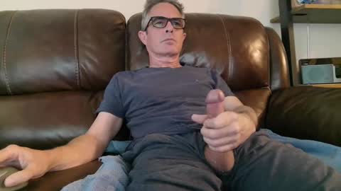 Snapshot of sweetcocksean chatting on 05-26-26, 01:40 sweetcocksean online show from 05-26-26, 01:40