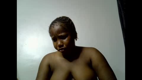 sweetcoochiex online show from 06-11-26, 07:12
